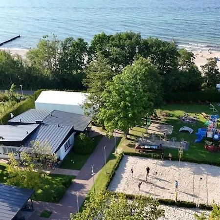 Beachfront Homes, Attractions For Children